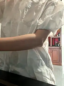 Emily-y online show from December 4, 2025, 3:27 am