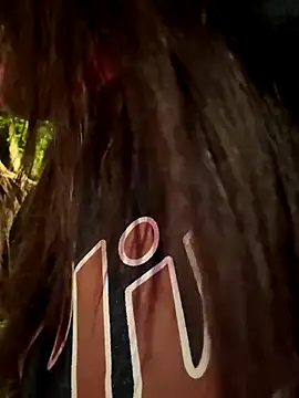 Snapshot of vivi-tara chatting on November 16, 2025, 3:06 pm vivi-tara online show from November 16, 2025, 3:06 pm