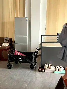 Snapshot of vivi-tara chatting on November 17, 2025, 5:46 am vivi-tara online show from November 17, 2025, 5:46 am