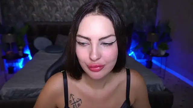 Snapshot of AleksaaJoy chatting on June 18, 2026, 11:09 pm AleksaaJoy online show from June 18, 2026, 11:09 pm