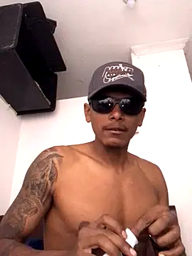 detonador999 online show from October 24, 2025, 9:33 pm