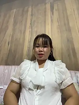 Snapshot of love_pusy09 chatting on May 12, 2026, 12:41 am love pusy09 online show from May 12, 2026, 12:41 am