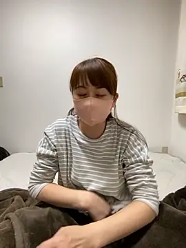 Snapshot of HONMONOHUUHU chatting on November 28, 2025, 2:20 pm HONMONOHUUHU online show from November 28, 2025, 2:20 pm