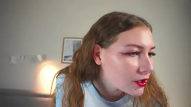 Snapshot of MegganKinson chatting on November 10, 2025, 5:06 am MegganKinson online show from November 10, 2025, 5:06 am