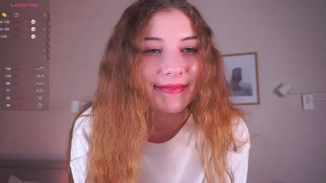 Snapshot of MegganKinson chatting on November 30, 2025, 5:22 am MegganKinson online show from November 30, 2025, 5:22 am