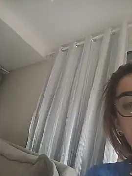 DESIRIE0609 online show from October 25, 2025, 7:38 am