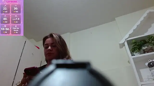 Kristalnoa online show from February 17, 2026, 4:35 pm