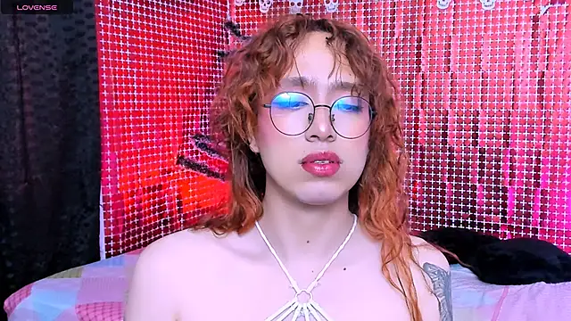 AdelineEsposito online show from January 9, 2026, 1:58 pm