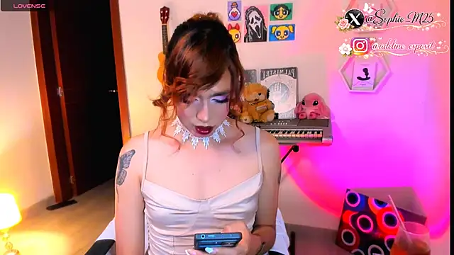 AdelineEsposito online show from March 14, 2026, 11:32 pm