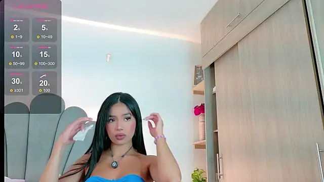 AbbyHank2 online show from November 20, 2025, 5:34 pm