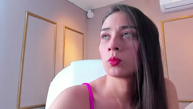 NahimiThompson online show from November 29, 2025, 8:01 pm