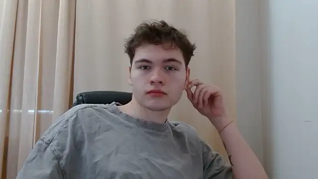 Snapshot of danielxfun chatting on January 14, 2026, 8:20 am danielxfun online show from January 14, 2026, 8:20 am