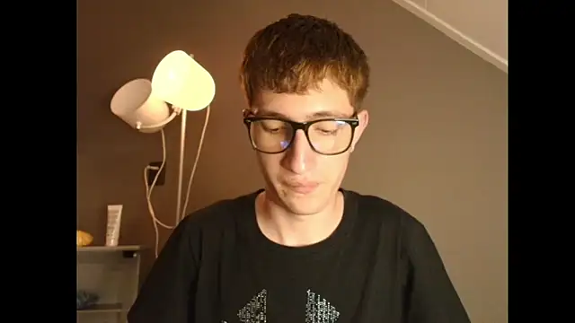 Erick Taylor3 online show from December 18, 2025, 8:15 pm