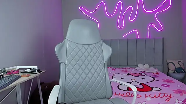 tokyo nyx online show from November 19, 2025, 5:07 am