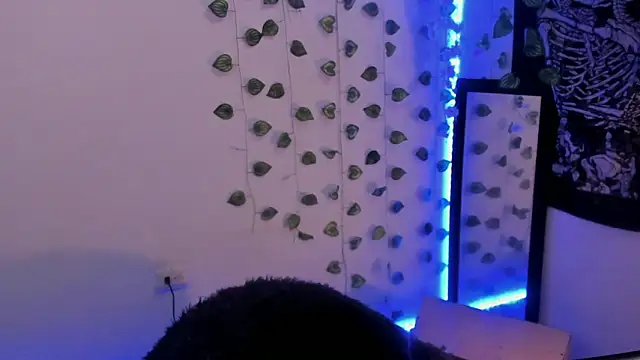 aaron play online show from November 13, 2025, 1:10 pm