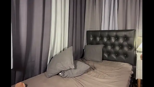 Candicemeow online show from June 2, 2026, 10:17 am