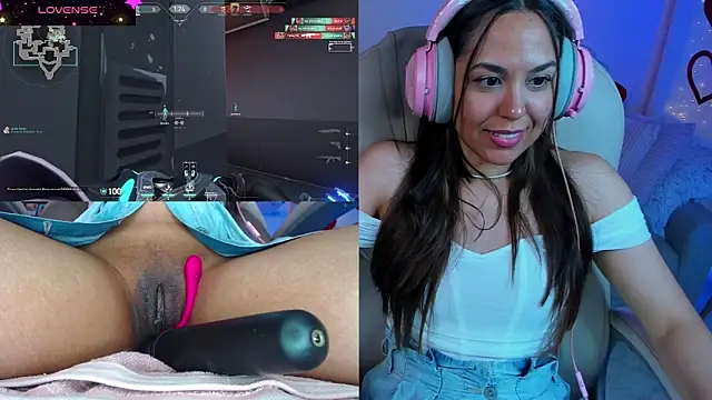 VenusIsLove  online show from February 17, 2025, 12:32 am