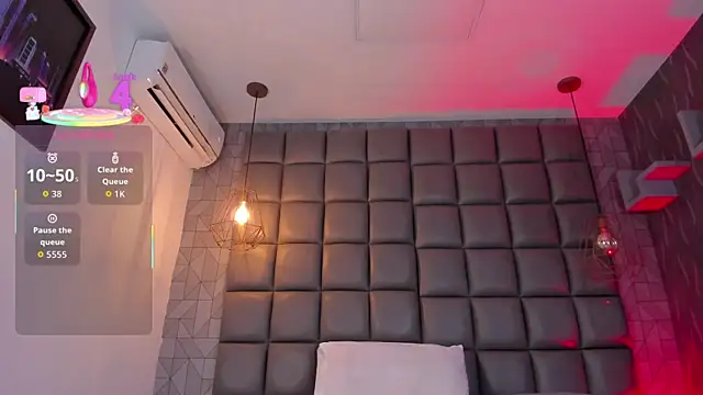 dannavelvet online show from February 9, 2026, 12:42 pm