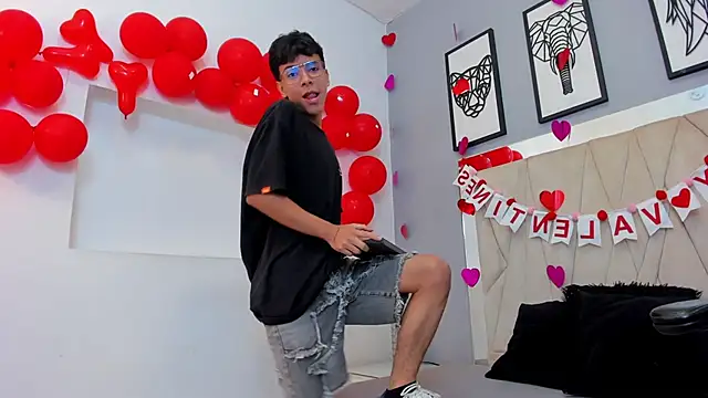 adams bobby online show from February 13, 2026, 11:28 am