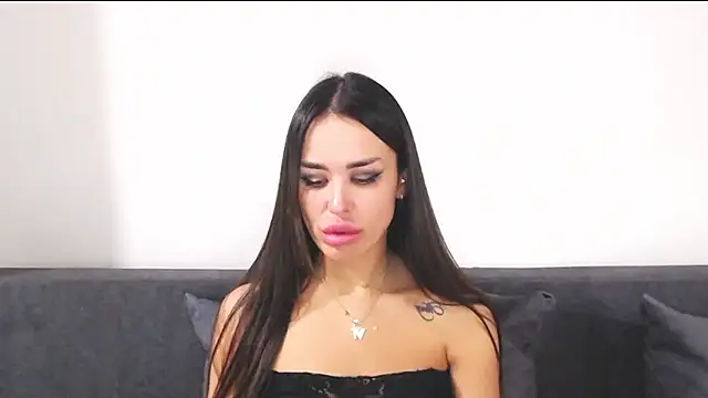 velvetveyraX online show from January 14, 2026, 7:08 pm