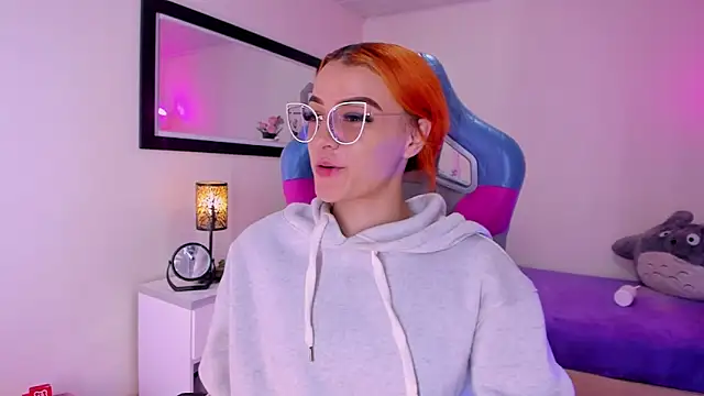 Snapshot of celeste_blazze_ chatting on February 16, 2026, 4:25 pm celeste blazze online show from February 16, 2026, 4:25 pm