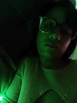 ScarlettParker online show from December 19, 2025, 12:23 pm