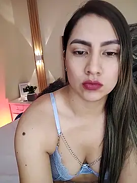 Violeth Grey online show from October 29, 2025, 8:10 pm