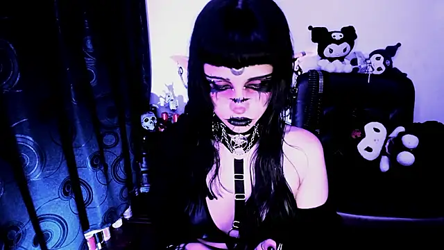 Yueeclipsa online show from February 24, 2026, 4:43 am