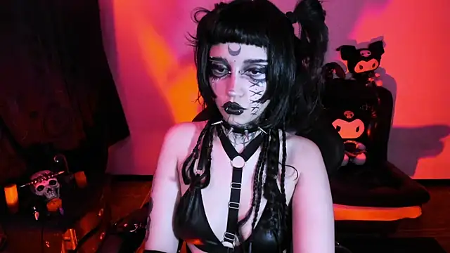 Yueeclipsa online show from April 7, 2026, 5:08 am