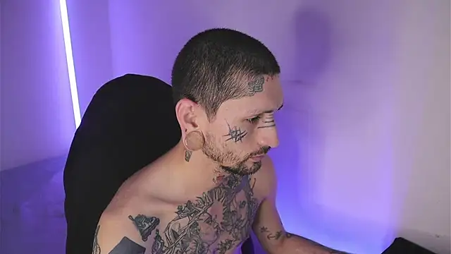 TokyoHatsumoto online show from February 21, 2026, 10:55 pm