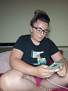 Snapshot of Gabrielaalialiali chatting on July 1, 2026, 8:52 pm Gabrielaalialiali online show from July 1, 2026, 8:52 pm