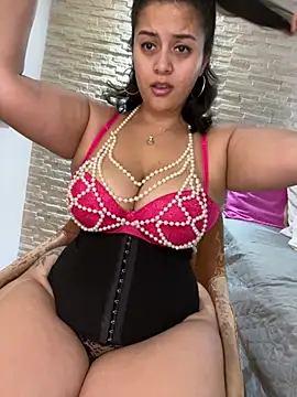 amellita-33 online show from March 7, 2026, 5:26 am