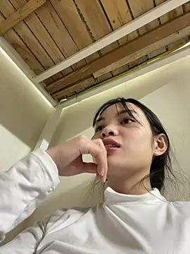 Tina x online show from January 9, 2026, 10:51 am