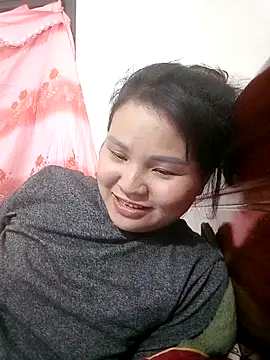 Beny x online show from November 25, 2025, 1:33 pm