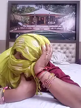 Best couple2001 online show from October 25, 2025, 3:07 pm