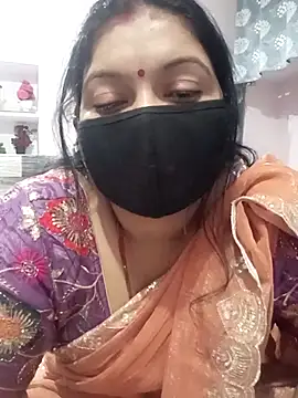 Best couple2001 online show from November 17, 2025, 3:07 pm