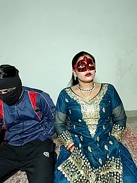 Heena-143 online show from February 7, 2026, 4:33 pm