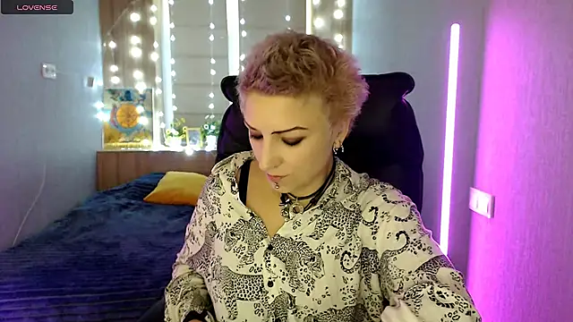 Sweet-n-Strong online show from December 4, 2025, 8:01 am