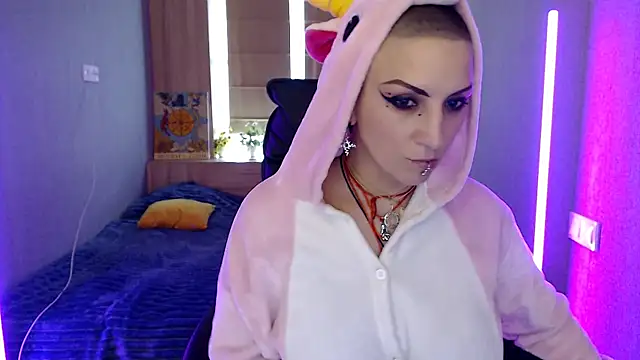 Sweet-n-Strong online show from April 18, 2026, 11:14 am