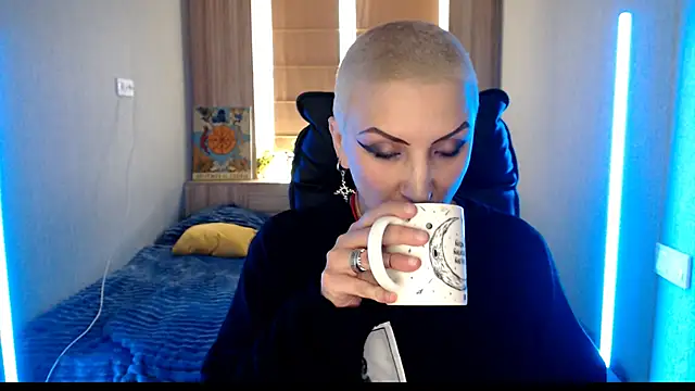 Snapshot of Sweet-n-Strong chatting on April 29, 2026, 11:36 am Sweet-n-Strong online show from April 29, 2026, 11:36 am