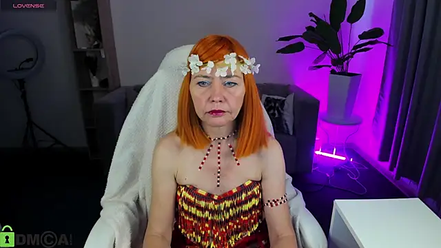 Carla Vogue online show from February 21, 2026, 11:11 am