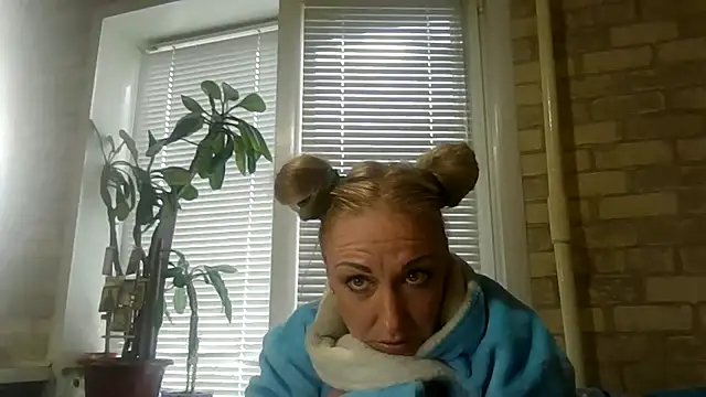 LilaniLoverx online show from October 26, 2025, 12:11 pm