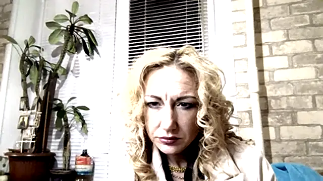 LilaniLoverx online show from November 21, 2025, 4:00 am