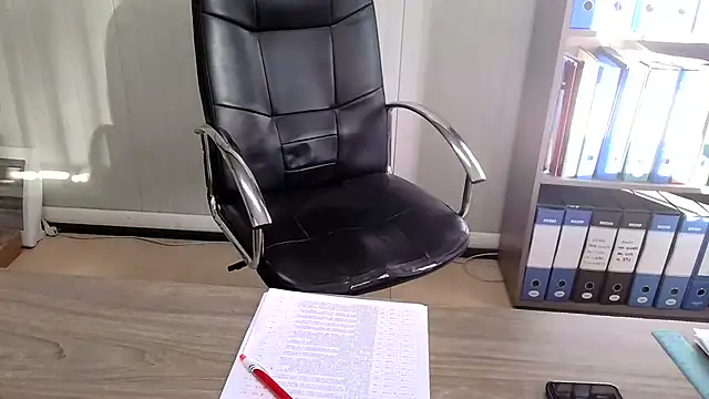 Evasionee online show from November 27, 2025, 8:05 am