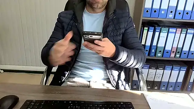 Evasionee online show from March 24, 2026, 7:24 am