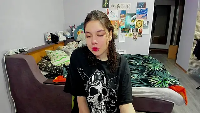 Snapshot of AgathaNott chatting on October 25, 2025, 12:45 pm AgathaNott online show from October 25, 2025, 12:45 pm