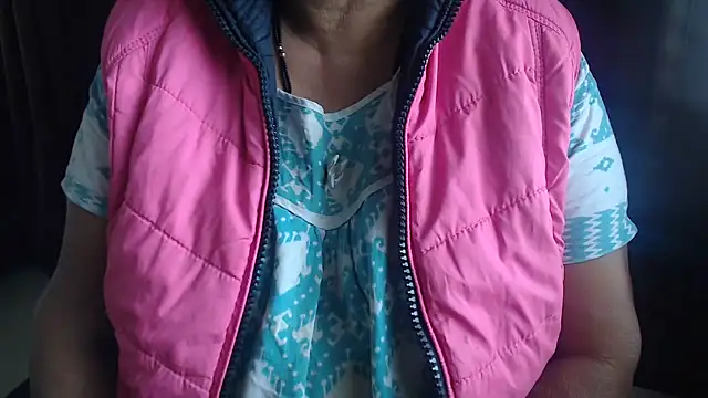 Snapshot of TABOOBREAKERS chatting on January 13, 2025, 3:34 am TABOOBREAKERS online show from January 13, 2025, 3:34 am