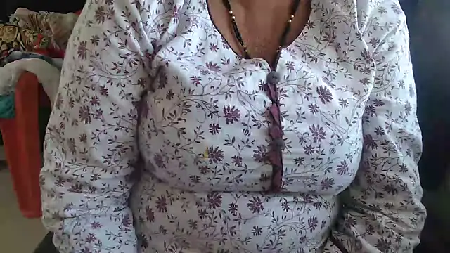 Snapshot of TABOOBREAKERS chatting on January 20, 2025, 9:46 am TABOOBREAKERS online show from January 20, 2025, 9:46 am