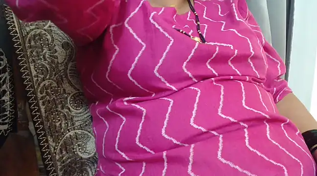 Snapshot of TABOOBREAKERS chatting on February 6, 2025, 4:03 pm TABOOBREAKERS online show from February 6, 2025, 4:03 pm