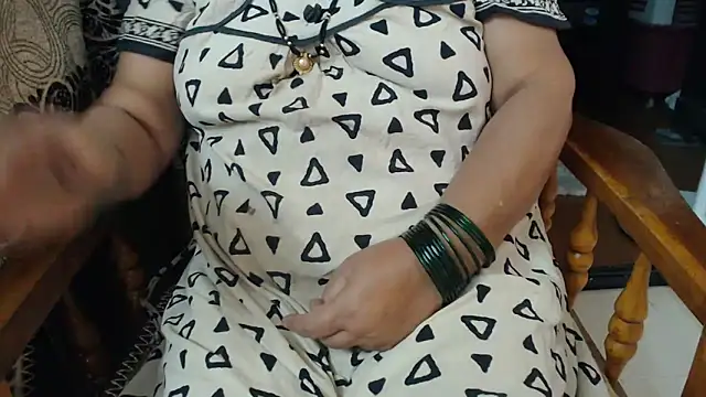 Snapshot of TABOOBREAKERS chatting on February 8, 2025, 4:25 pm TABOOBREAKERS online show from February 8, 2025, 4:25 pm